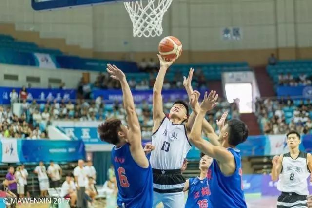 庄边中学篮球比赛冠军是谁_全国中学生篮球赛冠军_全国中学生篮球联赛冠军