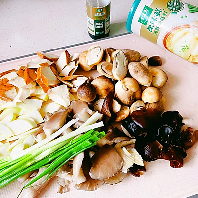 精致一人食：素食什锦小炒，太太乐原味鲜与