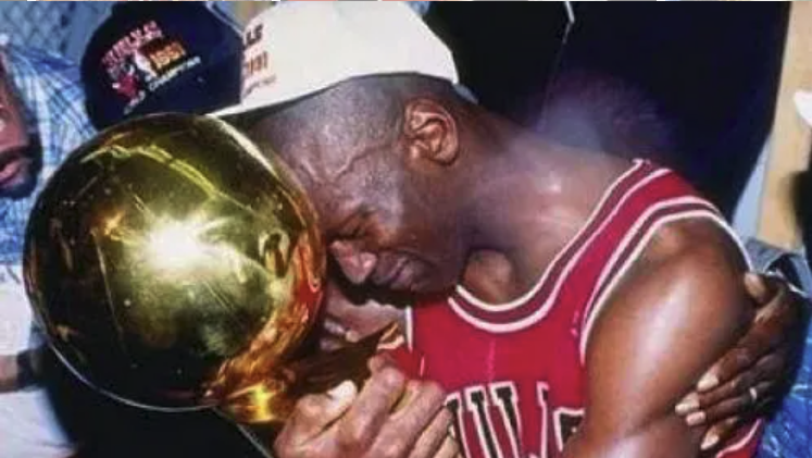 篮球控5期：NBA历史上，哪些画面能被奉为经典？