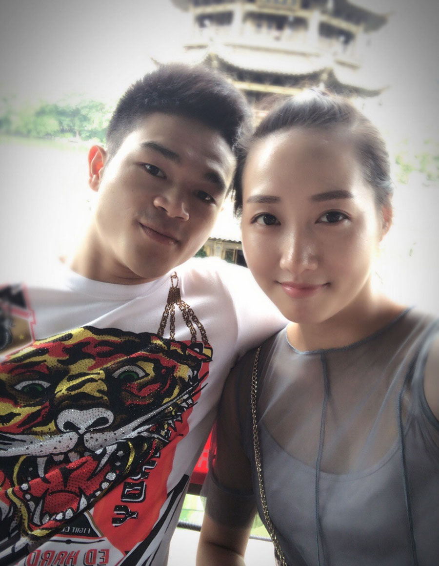 中国举重奥运冠军石智勇_早期的奥运举重冠军石智勇_奥运举重石智勇视频