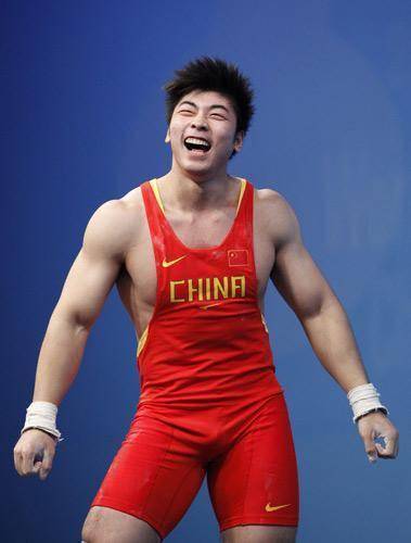 东京奥运举重冠军女子2021_东京奥运会的举重冠军女子_东京奥运会举重冠军女生