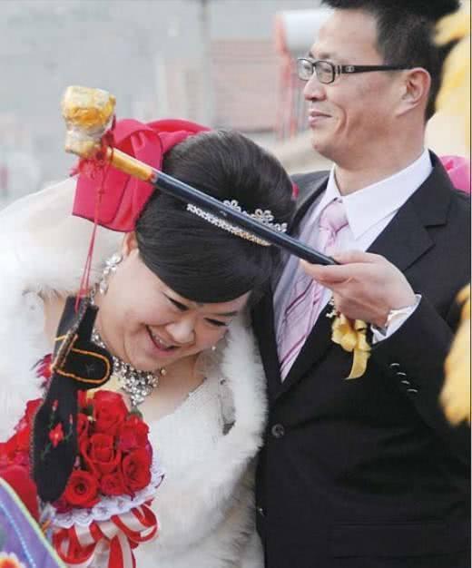 举重冠军有2个石智勇_40岁有当举重冠军_举重冠军有哪些